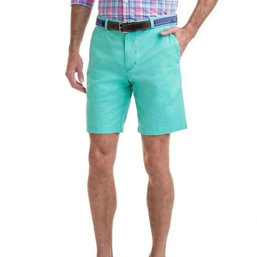 Vineyard Vines Men's Green Flat Front Breaker Chino Shorts  Size 34  Preppy